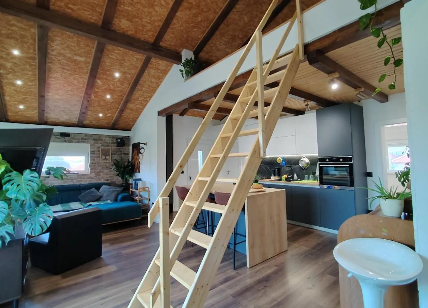Chill & Relax Loft Apartment Zadar 0*,  Hırvatistan